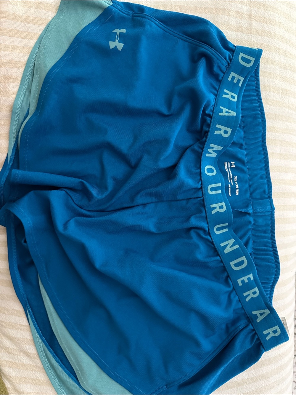Under Armour Loose Shorts